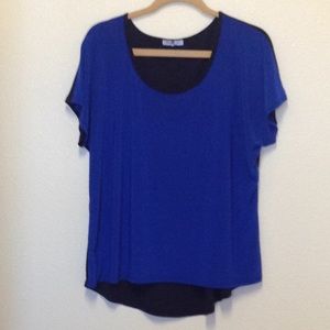 Blue/black top
